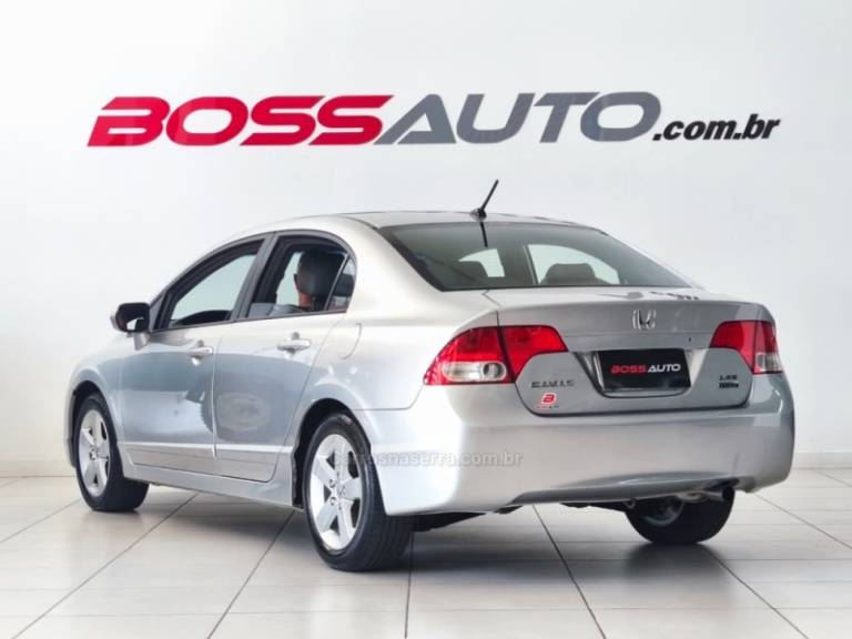 HONDA - CIVIC - 2008/2008 - Prata - R$ 45.990,00