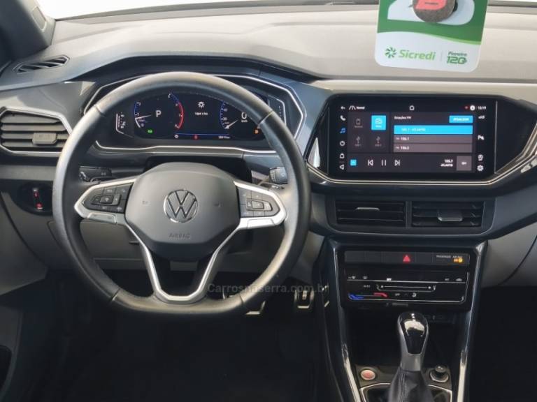 VOLKSWAGEN - T-CROSS - 2022/2023 - Branca - R$ 129.500,00
