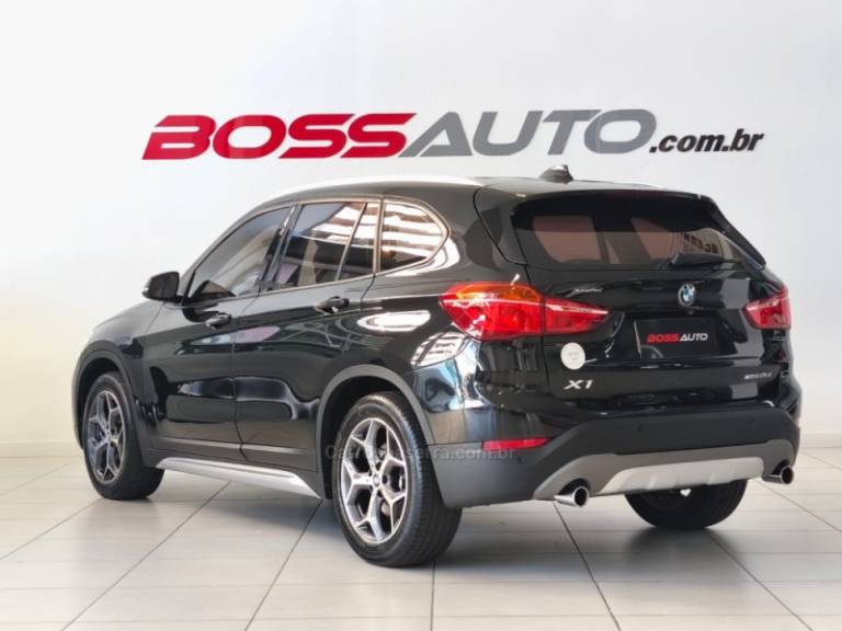 BMW - X1 - 2019/2019 - Preta - R$ 129.900,00