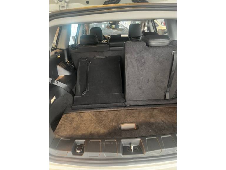 JEEP - COMMANDER - 2025/2026 - Várias - R$ 199.999,00