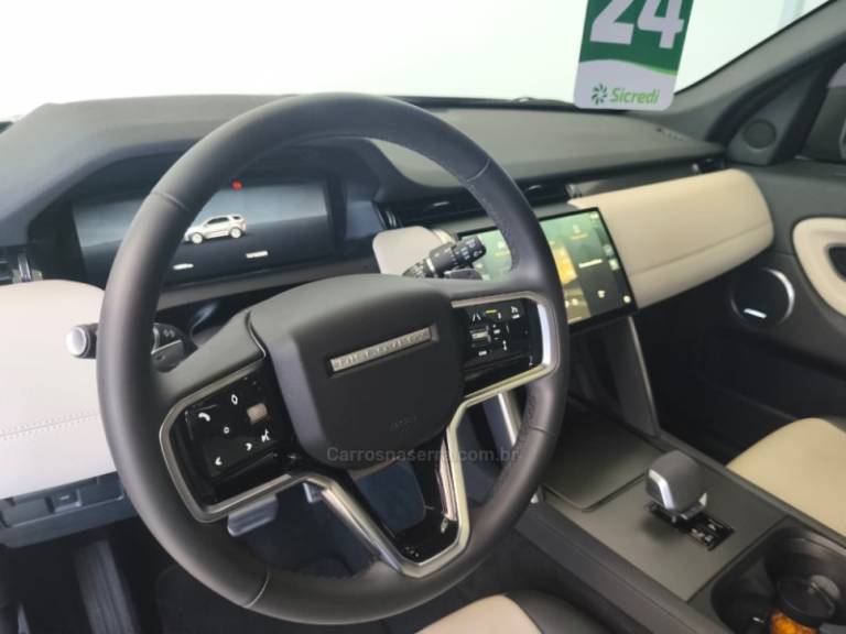 LAND ROVER - DISCOVERY SPORT - 2023/2024 - Preta - R$ 379.000,00