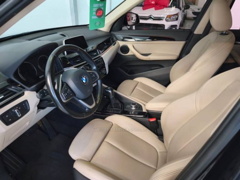 BMW - X1 - 2019/2019 - Preta - R$ 129.900,00