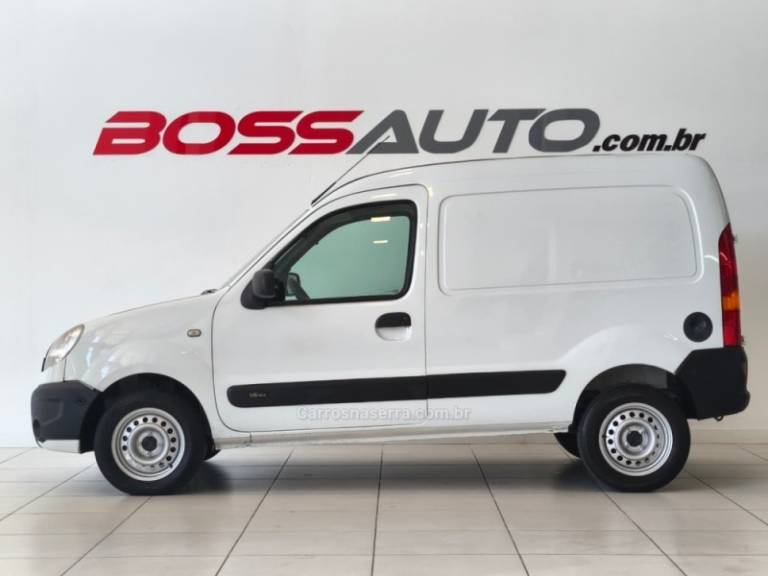 RENAULT - KANGOO - 2014/2015 - Branca - R$ 47.900,00
