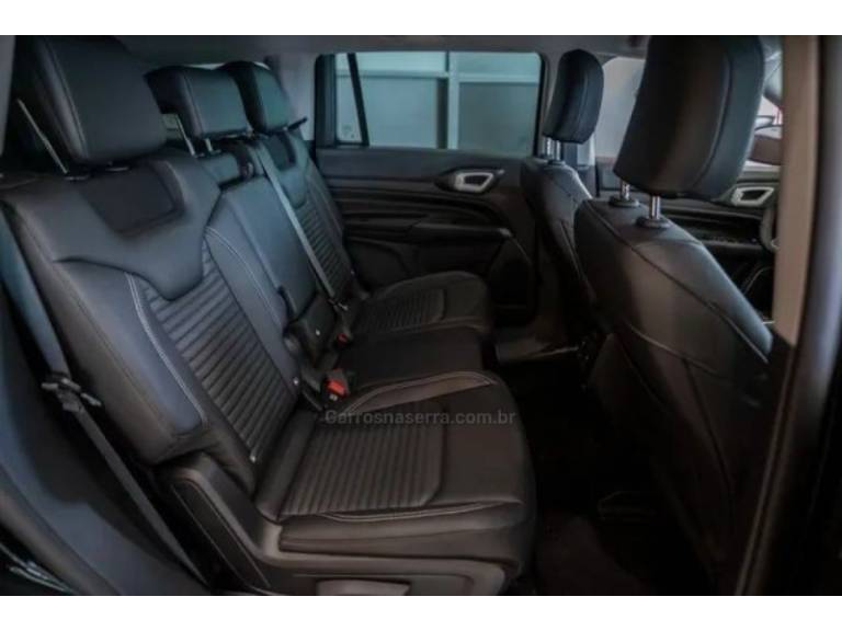 JEEP - COMMANDER - 2025/2026 - Várias - R$ 199.999,00