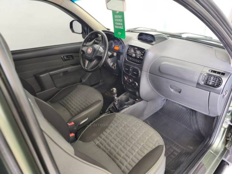 FIAT - STRADA - 2015/2016 - Verde - Sob Consulta