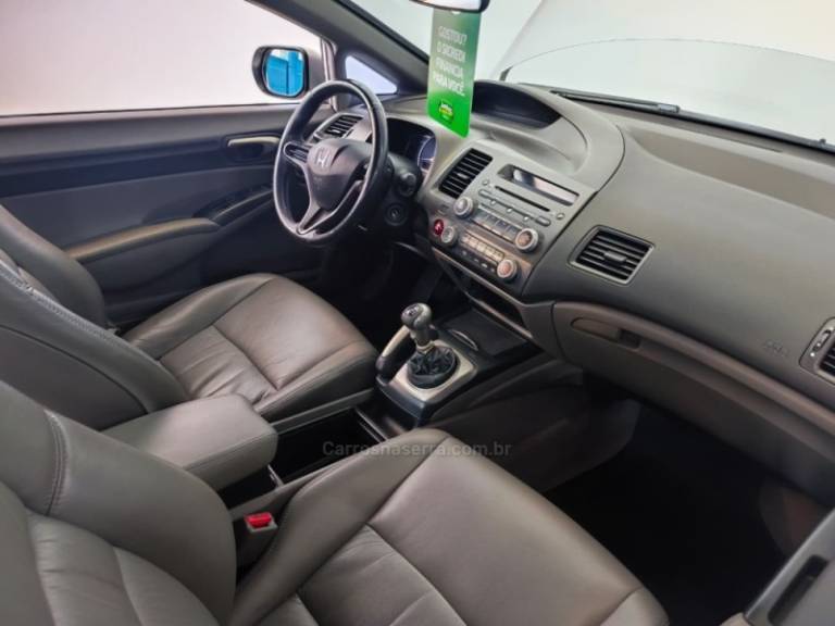 HONDA - CIVIC - 2008/2008 - Prata - R$ 45.990,00