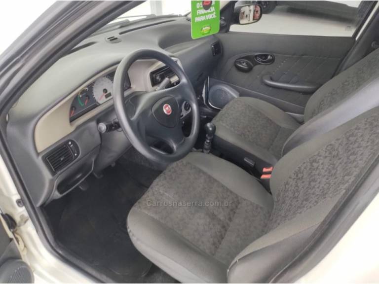 FIAT - PALIO - 2010/2010 - Branca - R$ 23.900,00