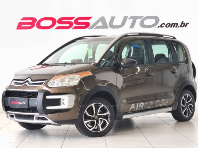 CITROËN - AIRCROSS - 2010/2011 - Marrom - R$ 34.900,00
