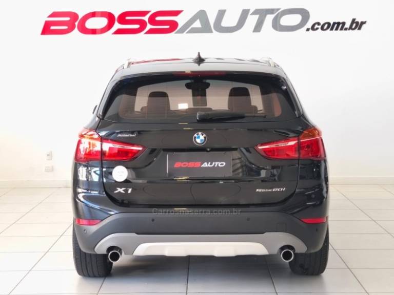 BMW - X1 - 2019/2019 - Preta - R$ 129.900,00