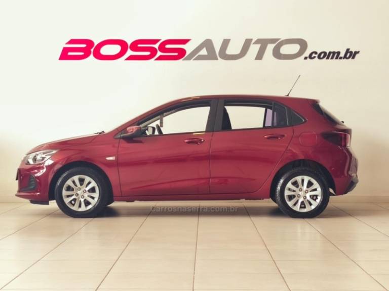 CHEVROLET - ONIX - 2022/2023 - Vinho - R$ 69.900,00