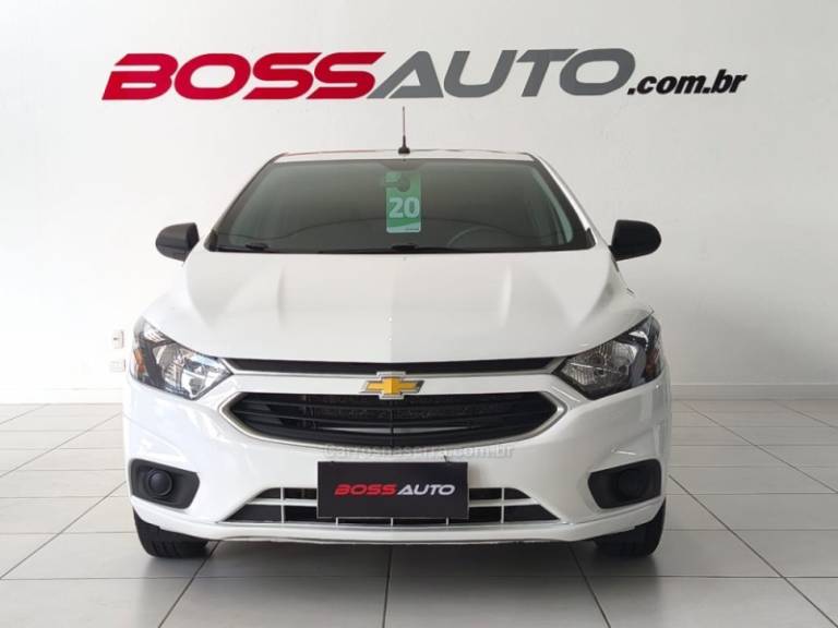 CHEVROLET - ONIX - 2019/2020 - Branca - R$ 51.900,00