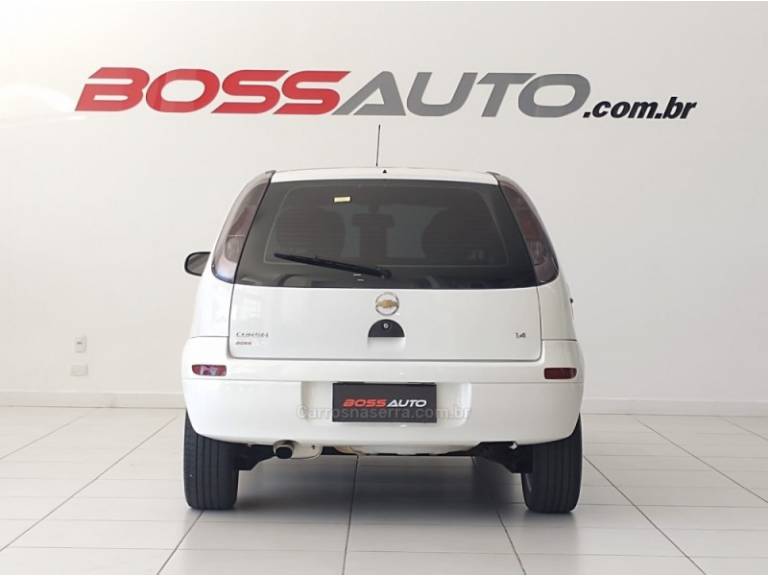 CHEVROLET - CORSA - 2011/2011 - Branca - R$ 29.900,00