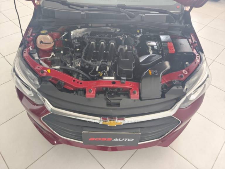 CHEVROLET - ONIX - 2022/2023 - Vinho - R$ 69.900,00