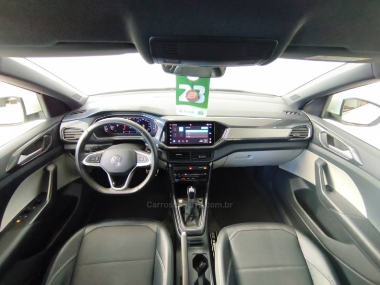 VOLKSWAGEN - T-CROSS - 2022/2023 - Branca - R$ 129.500,00