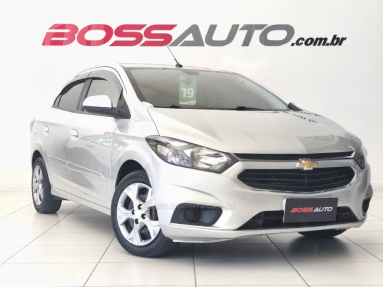 CHEVROLET - PRISMA - 2019/2019 - Prata - R$ 61.500,00