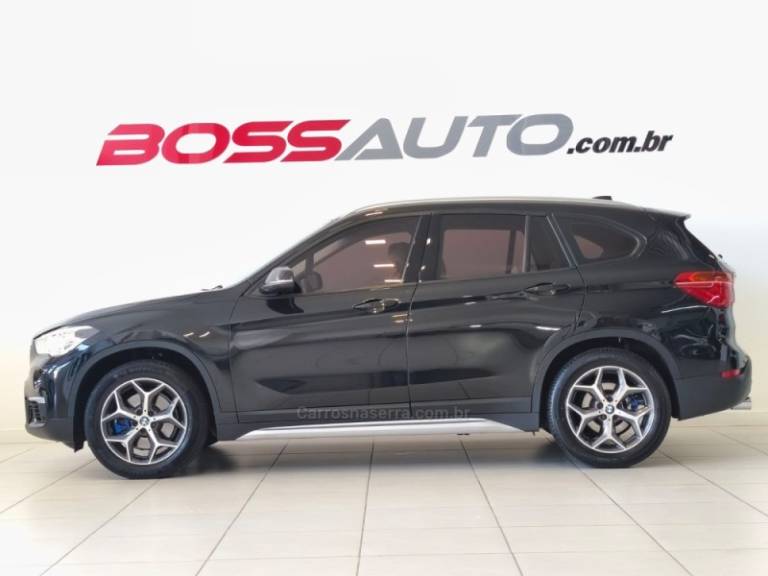 BMW - X1 - 2019/2019 - Preta - R$ 129.900,00